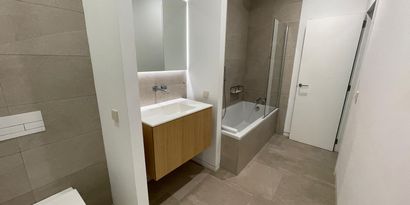 Real Estates picture 10 Ref. 77328