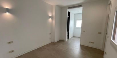 Real Estates picture 16 Ref. 77328