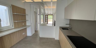 Real Estates picture 5 Ref. 77328