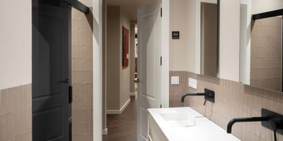 Real Estates picture 12 Ref. 82587