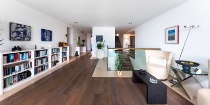 Real Estates picture 9 Ref. 83027