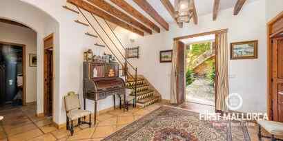 Real Estates picture 8 Ref. 66378