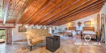 Real Estates picture 13 Ref. 66378