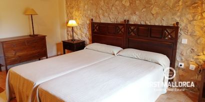 Real Estates picture 4 Ref. R14972