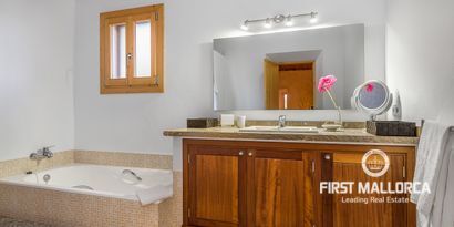 Inmobiliaria picture 12 Ref. Nº. 62362