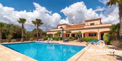 Real Estates picture 0 Ref. Nr. 69542