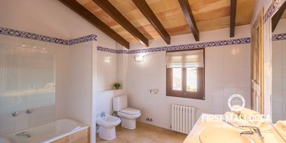 Inmobiliaria picture 7 Ref. Nº. 69658