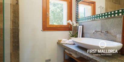 Real Estates picture 12 Ref. 70242