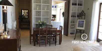 Real Estates picture 6 Ref. R16311