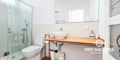 Real Estates picture 5 Ref. R13644