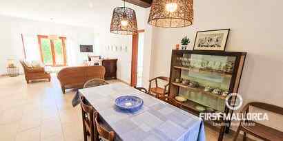 Real Estates picture 10 Ref. R13644