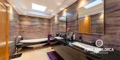 Real Estates picture 19 Ref. 71110