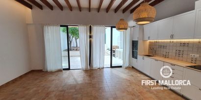 Inmobiliaria picture 4 Ref. Nº. 72073