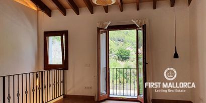 Inmobiliaria picture 6 Ref. Nº. 72073