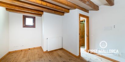 Real Estates picture 22 Ref. R16587