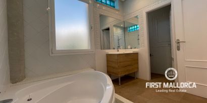 Real Estates picture 17 Ref. R18896