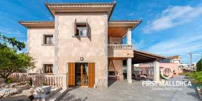 Inmobiliaria picture 0 Ref. Nº. 72767