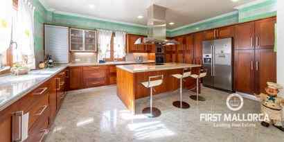 Inmobiliaria picture 5 Ref. Nº. 72767