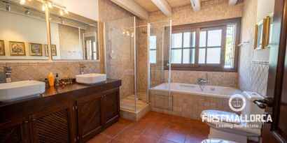 Real Estates picture 14 Ref. 73507