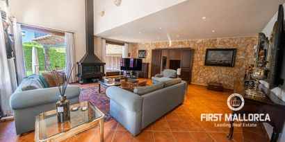 Real Estates picture 2 Ref. 73507