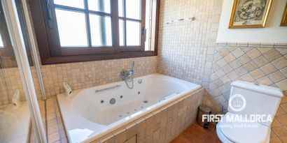 Real Estates picture 12 Ref. 73507