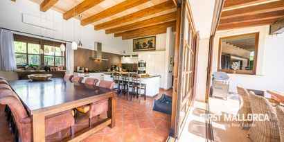 Real Estates picture 3 Ref. 73507