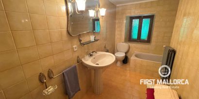 Real Estates picture 24 Ref. R19823