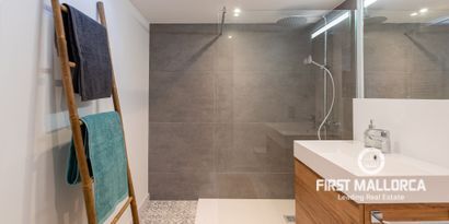 Real Estates picture 10 Ref. R20046