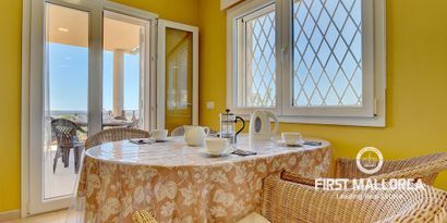 Real Estates picture 15 Ref. 74395