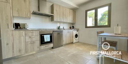 Real Estates picture 4 Ref. R20375