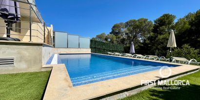 Real Estates picture 1 Ref. R20375