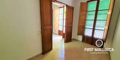 Real Estates picture 5 Ref. R20598