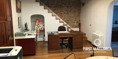 Real Estates picture 3 Ref. 74615