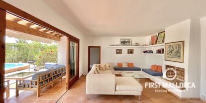 Real Estates picture 3 Ref. R19912