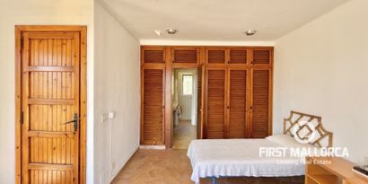 Real Estates picture 21 Ref. R19912