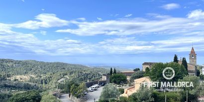 Inmobiliaria picture 0 Ref. Nº. 74443