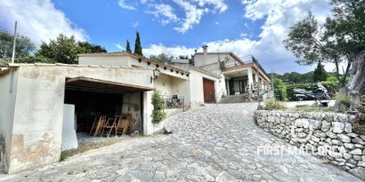 Inmobiliaria picture 2 Ref. Nº. 74443