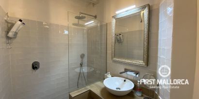 Real Estates picture 11 Ref. 75323