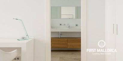 Real Estates picture 21 Ref. R10172