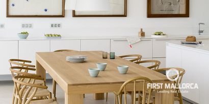 Real Estates picture 12 Ref. R10172