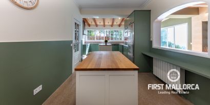 Real Estates picture 3 Ref. 75417