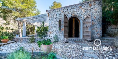 Real Estates picture 8 Ref. 72752