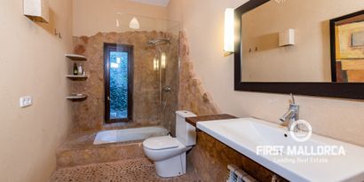 Real Estates picture 5 Ref. 72752