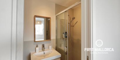 Inmobiliaria picture 8 Ref. Nº. R21921