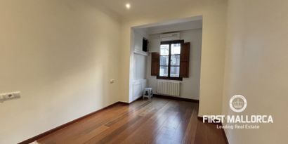 Real Estates picture 8 Ref. R22006