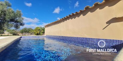 Real Estates picture 2 Ref. R22117