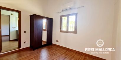 Real Estates picture 12 Ref. R22117