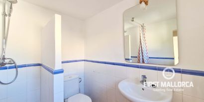 Real Estates picture 16 Ref. R22117