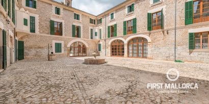 Real Estates picture 12 Ref. 51773