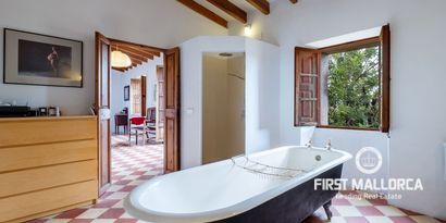 Inmobiliaria picture 9 Ref. Nº. 76083